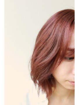 リム(RiM...) 大人女性の色気漂うレイヤーボブ