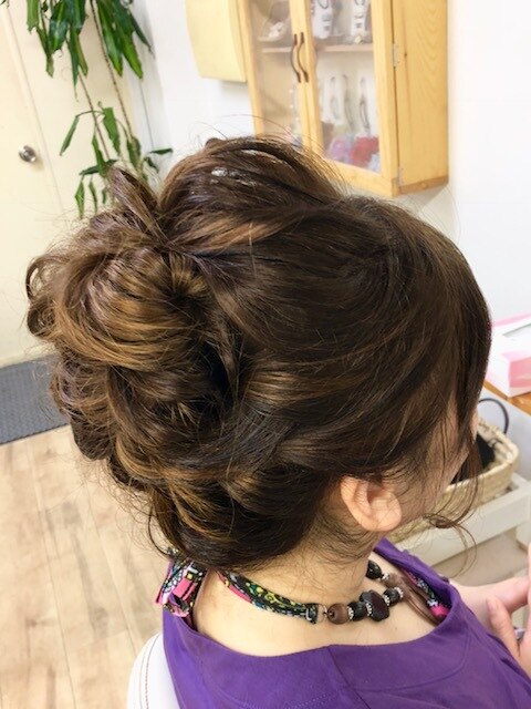 ZEN横浜関内】編み込みリボンのハーフアップ：L001686144｜ヘアアンド