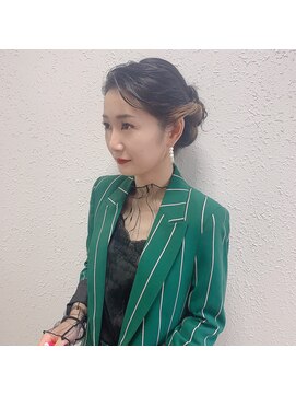 サングース(Sungoose) 小顔カットブランジュワンサイドショート