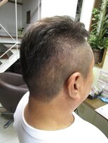コアフィールフィス(COIFFURE fils)&nbsp;かりあげソフモヒシニアスタイル
