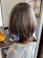 ヘアー リードレス(hair Re:dress) くびれショート韓国ツヤ髪透明感アッシュカジュアル結べるボブ