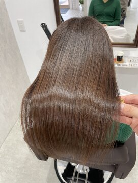 ラナ(Lana) 【Lana】ウォームブラウン　艶髪　髪質改善