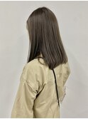 重めカットのオリーブベージュ