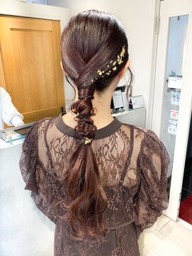 テトラ バイ ネオリーブ 横浜西口店(tetra by neolive) ＊ロータイトポニーテール＊[横浜/横浜駅]