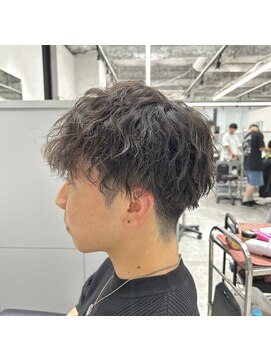 キートス(Kiitos) 【ツイストスパイラルパーマ】トウマ