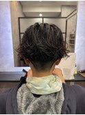 刈り上げ+スパイラルパーマ
