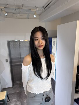 キコエル 三軒茶屋(kikoeru) 艶髪ブルーブラックに顔まわりほんのりレイヤー