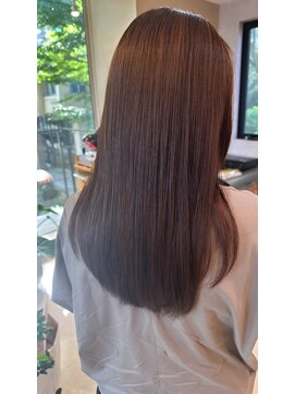 エメ 大宮(Aime) 艶髪ストレート暗髪オリーブ　髪質改善Aime大宮