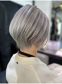 似合わせショート/細めハイライト/シルバーベージュ