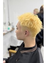 プラグ(Plug) メンズ似合わせカットショート刈り上げケアブリーチ抜きっぱなし