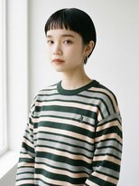 キビト(kibito) 黒髪オン眉マッシュ女子耳かけベリーショート曙橋若松河田四ツ谷