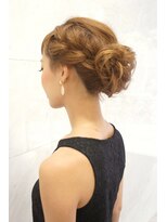 ブリッジ(Bridge) 「Bridge」編み込みアップスタイル