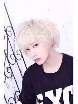 アドール(ADOR) 圧倒的！東海地区トップクラスの実力カラー！　ホワイトベージュ