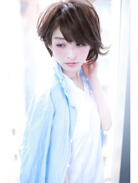 シーラス バイクラウドゼロ(Cirrus by Cloud zero) 大人可愛いナチュラル小顔ショートボブ【Cirrus by Cloud zero】