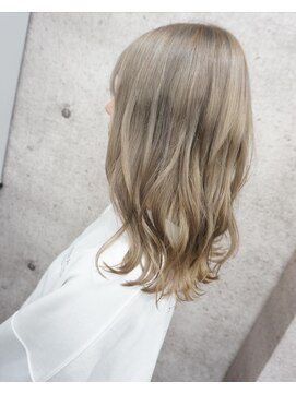 ヘアテリア リュウ 大塚(hair teria ryu) ホワイトミルクティーベージュ