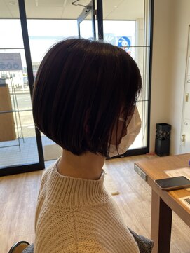 サラ(sarah) ショートボブ