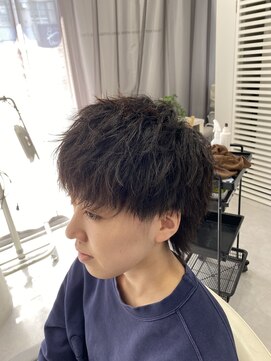 シーズンズ ミナミヒラギシ(SEASONS Minamihiragishi) ウルフカット