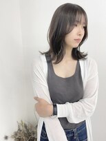 シー(shii..)&nbsp;《shii../大黒》#グレージュ＃おくれ毛＃くびれヘア