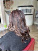 ピンク系白髪ぼかしハイライト