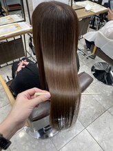  髪質改善カラーでツヤ髪へ！