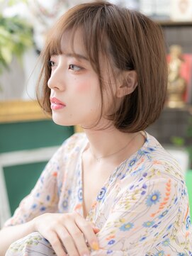 カバーヘア ブリス 大宮西口(COVER HAIR bliss) 耳かけオリーブベージュ小顔前下がり丸みボブh4大宮20代30代40代