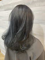 リフトバイマグ 松本駅前店(lift by mag)&nbsp;20代30代大人かわいい艶感グレージュブルー裾カラー