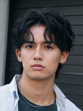 テン 心斎橋(tenn.) メンズセンターパート七三分けパートニュアンスパーマ刈り上げ