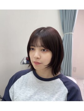 ネウィ 広島(newi) レイヤーボブ × ボルドー