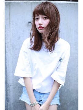 シエナ 渋谷(Siena) ウォームブラウン×外ハネミディ