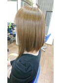 ヌーディーベージュ