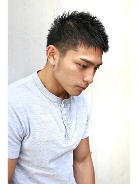 トルネード(TORNADO) 黒髪ワイルドツーブロック