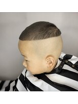 バーバー スタジオ ラフテル(Barber Studio RAFTEL)&nbsp;ボウズスキンフェード