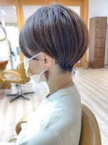 モリオ フロム ロンドン 成増店 【morio成増 セリザワ】刈り上げショートボブ ハイライト