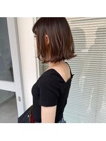 ミント(mint) 外ハネボブ/切りっぱなしボブ/ボブ/グレージュ