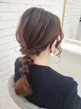 セット バイ エムビューティー(Set by M.beauty) ポニー☆ヘアセット/ヘアメイク/渋谷/表参道/外苑前/東京