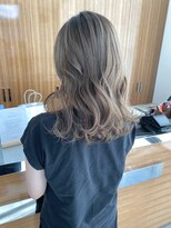 カッツ 駅家店(CUT S)&nbsp;細かいハイライトで透明感ベージュ○