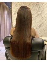 カミケンパセオ(kamiken.paseo)&nbsp;ナチュラル髪質改善さらツヤ扱いやすいロング【カミケンパセオ】