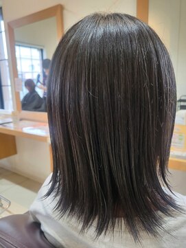 デイジー(daisy) 軽め外はねボブ