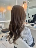 ナチュラルベージュカラー