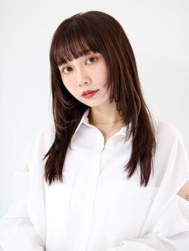 ガリカ 博多駅前(Gallica) ぱっつん前髪とざくざくレイヤーカットの抜け感ストレートヘア