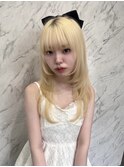 ホワイトベージュ×ハッシュカット