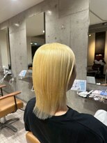 メンズファット バイ アプリーレ(Men's PHAT by Aprire)&nbsp;ハイトーンダブルカラーホワイトブロンドストレート艶髪ミディ