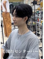 ディータ(Dita)&nbsp;毛流れニュアンスルーズフェザーセンターパート大宮メンズパーマ