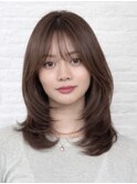 結べる大人ミディアムヘア簡単内巻きレイヤーカット30代40代50代
