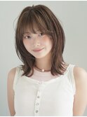 ミディアムレイヤー/前髪あり/顔まわりレイヤー/20代/30代
