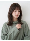 パッツン前髪ミディアム