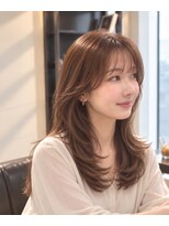 エアフローアンビシャン(AIRFLOW AMBITION)&nbsp;30代｜大人可愛いミディアムレイヤー