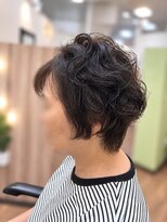 ヒビ(hibi)&nbsp;くせ毛いかした大人ショート