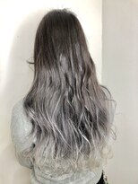 アフィナー(Afinar)&nbsp;【横浜/Afinar】white系gradation