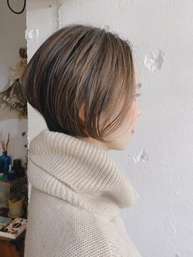 リッカ(RICCA) 【RICCA aya】大人前下がりショートボブのミルクティーベージュ